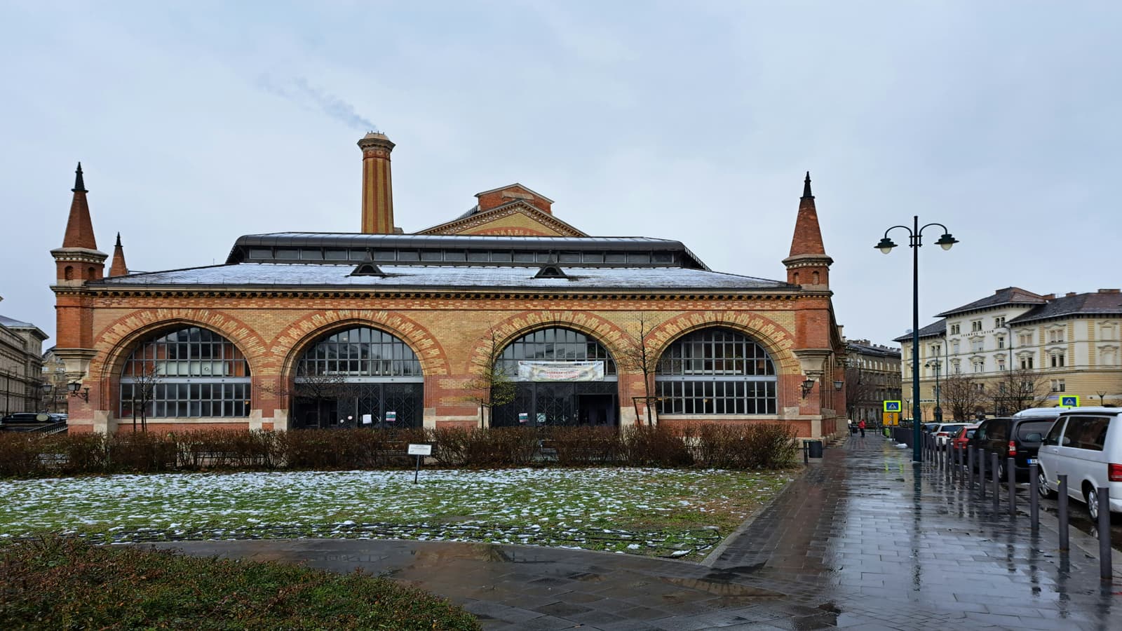 Central Market Hall (Nagyvásárcsarnok)
