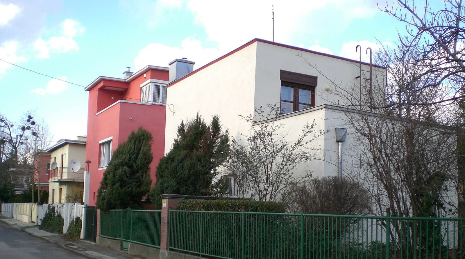 Napraforgó utcai kísérleti lakótelep