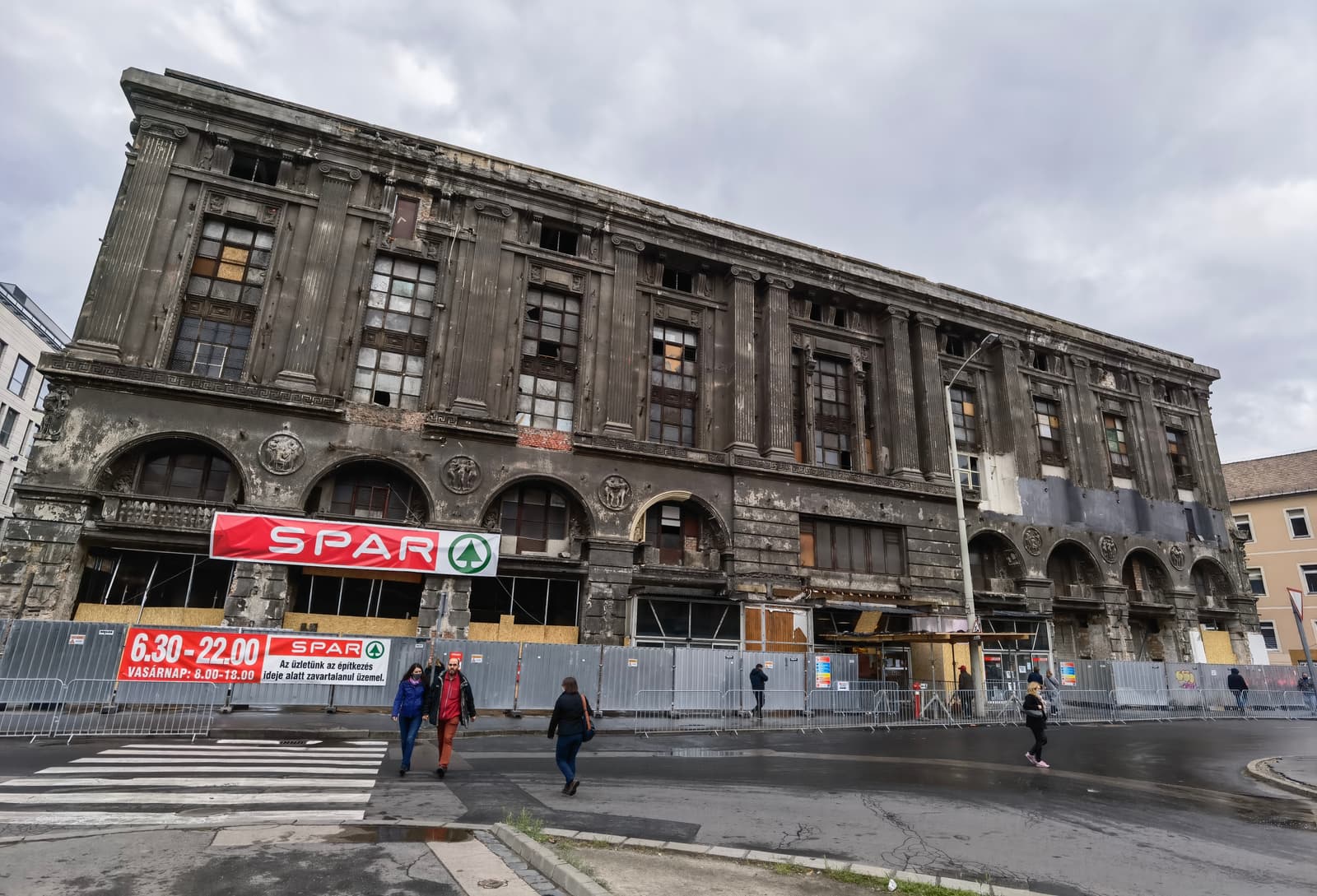 Corvin tér