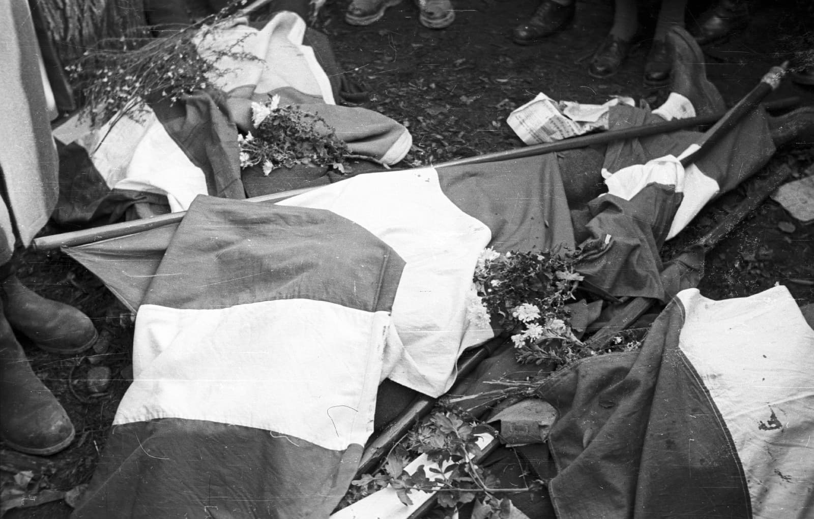 Köztársaság tér (1956 Siege)