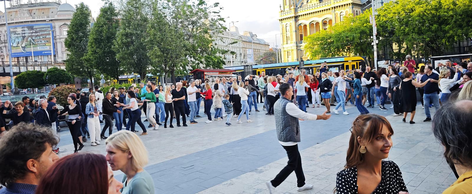 Nyugati téri aluljáró & Skála